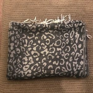 Leopard print scarf